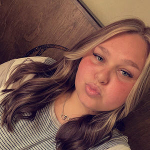 Meet your Posher, Briana